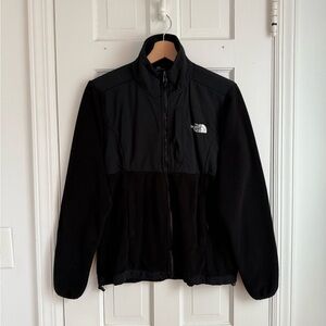 Women’s fleece jacket